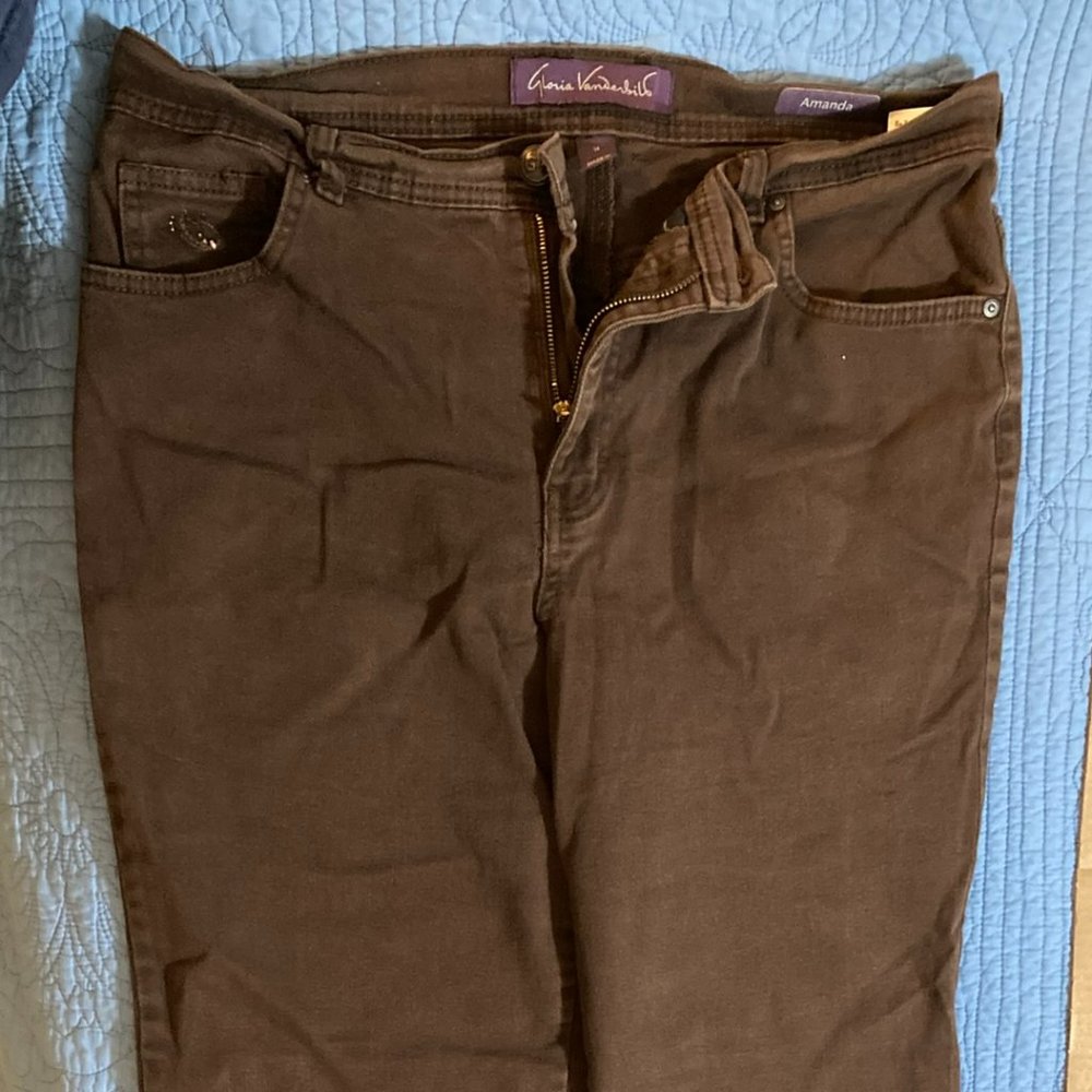 Gloria Vanderbilt, Amanda Women's size 14 Jeans, Brown.